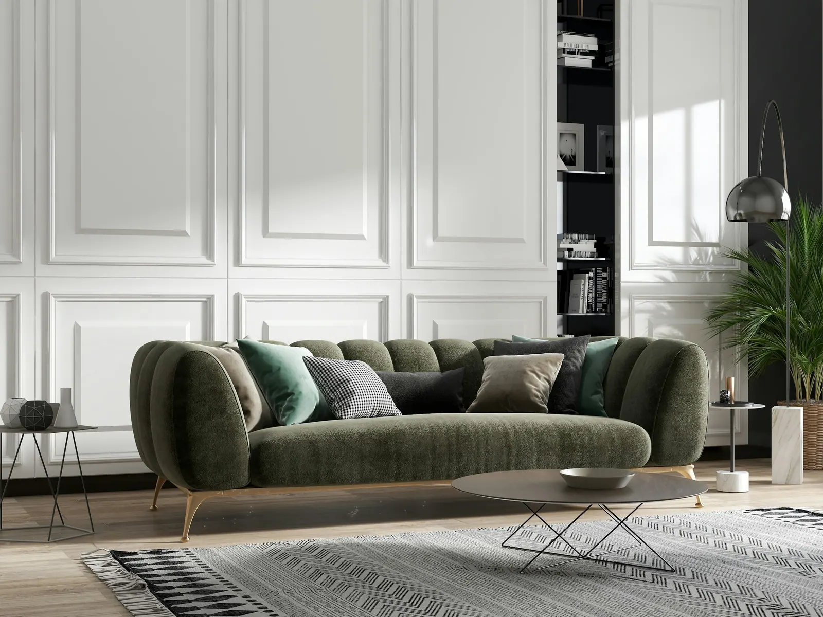 Sofá verde diante de parede com boiserie clara