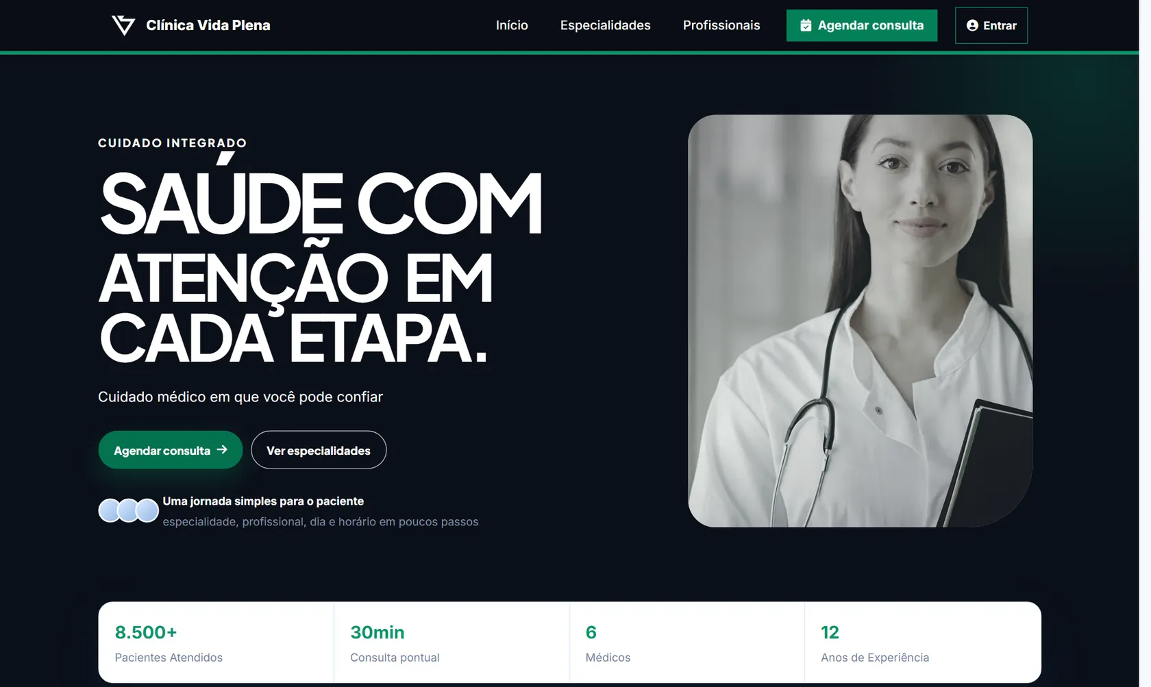 Site público do Vatse Clínica no computador